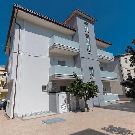 Bed and Breakfast Pineta Del Mare à Alba Adriatica Extérieur photo