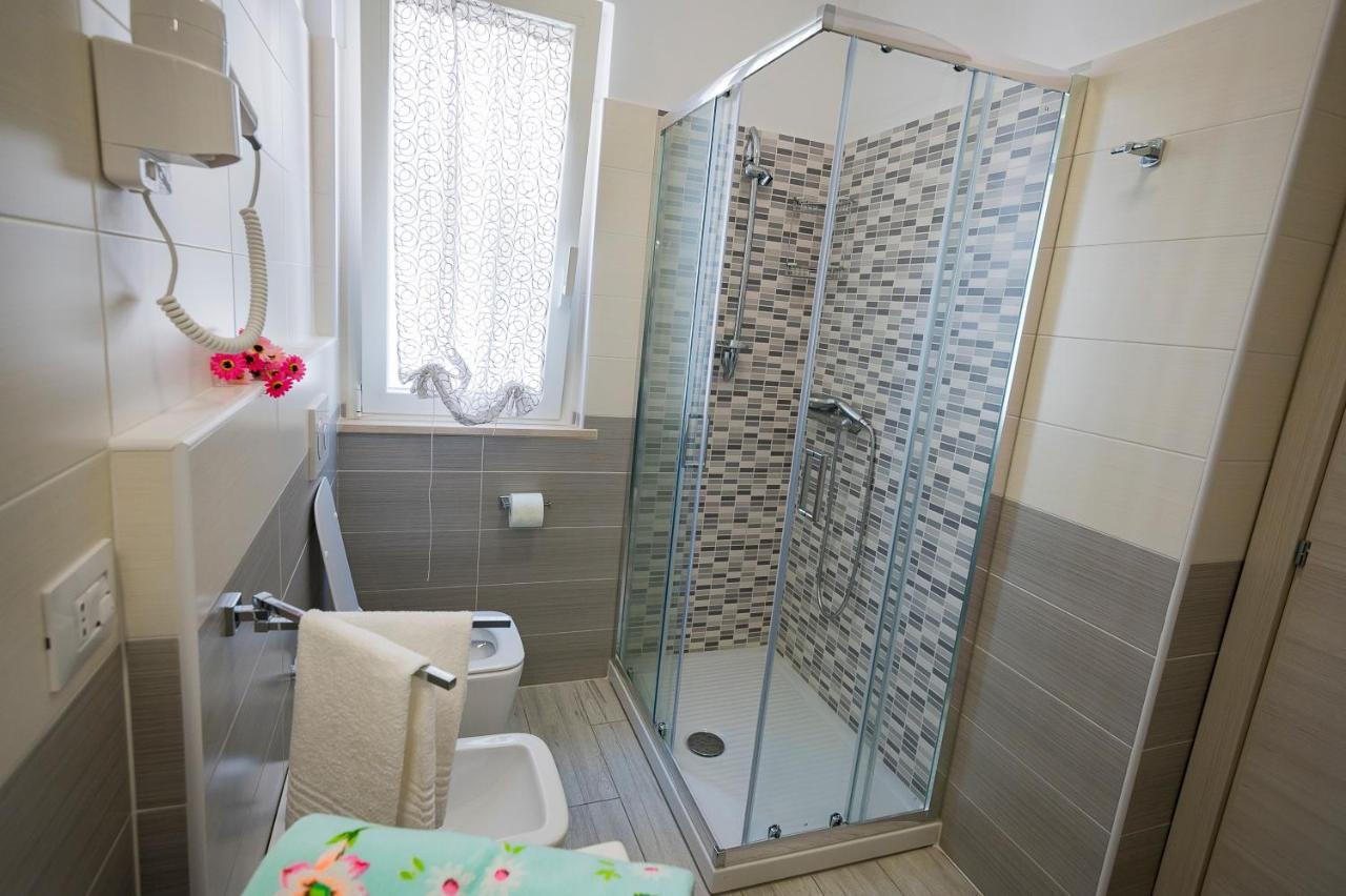 Bed and Breakfast Pineta Del Mare à Alba Adriatica Extérieur photo